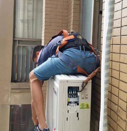 康巴什空调移机